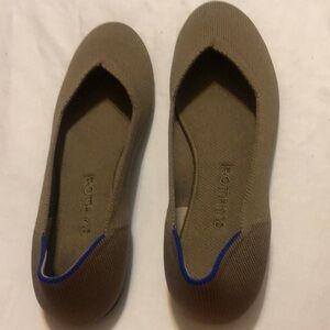 Rothy’s Khaki Flats Size 6